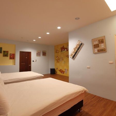 Bears Line B&B Train Station Hualien Exterior foto